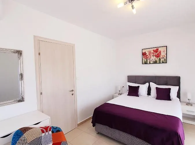 Bella House Никити