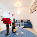 Апартаменты Bella House