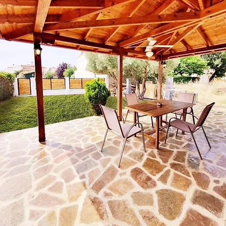 Bella House * Nikiti (Sithonia)