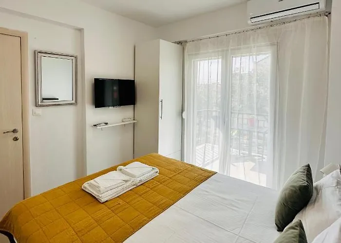 Bella House * Nikiti (Sithonia)